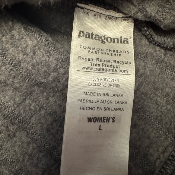 Patagonia Women's Gray Jacket - Picture 2 of 13